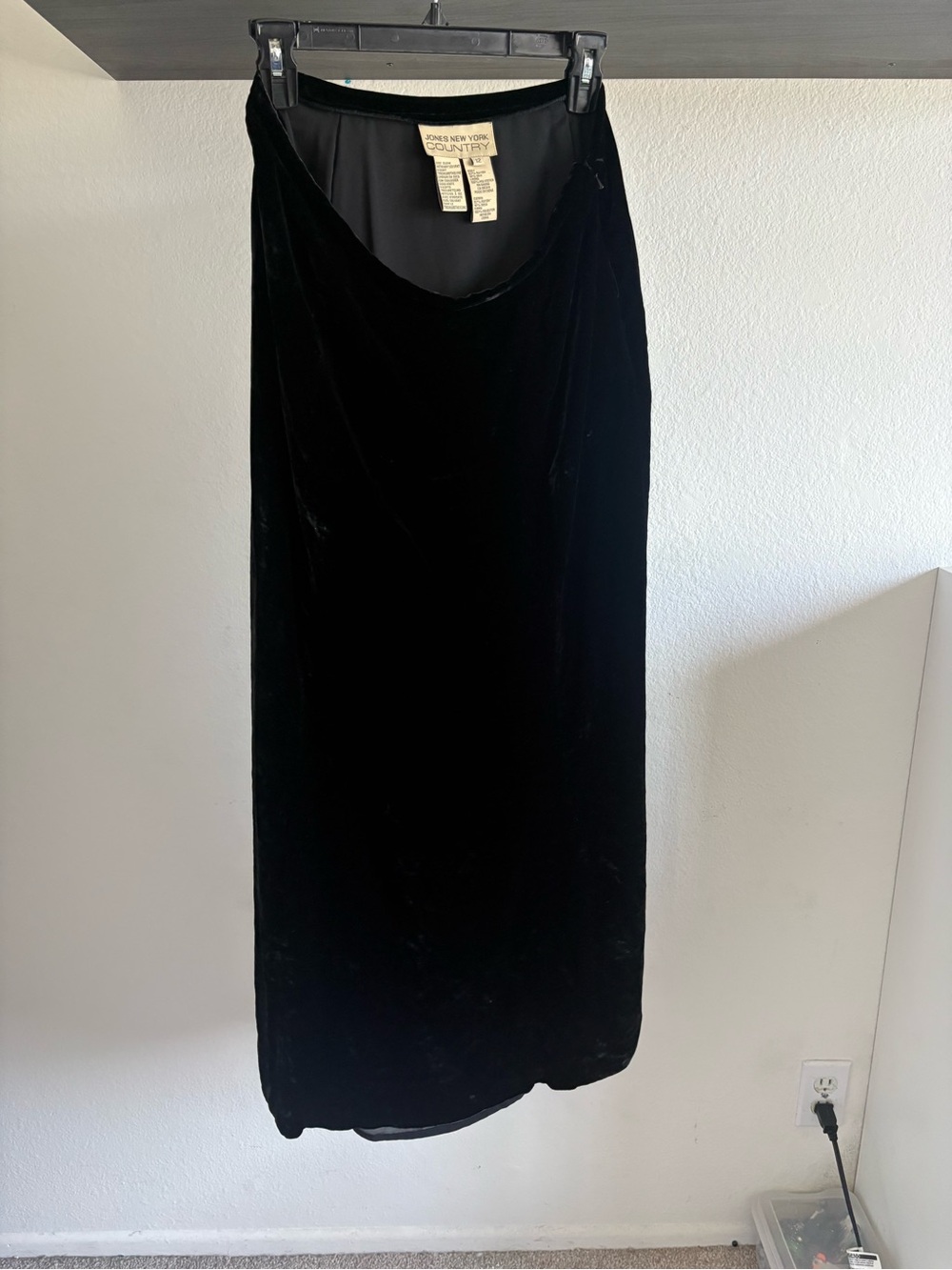 Jones New York Black Velvet Maxi Skirt